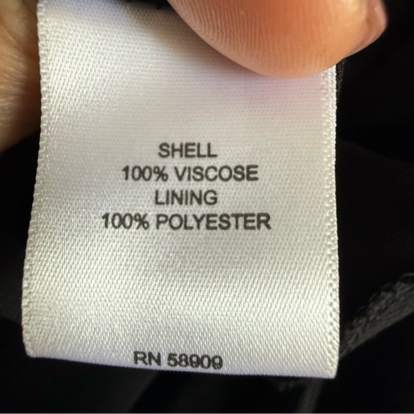 Gibson Latimer | Black Midi Tier Balloon Sleeve Dress | NWT | Sz M - Picture 8 of 9